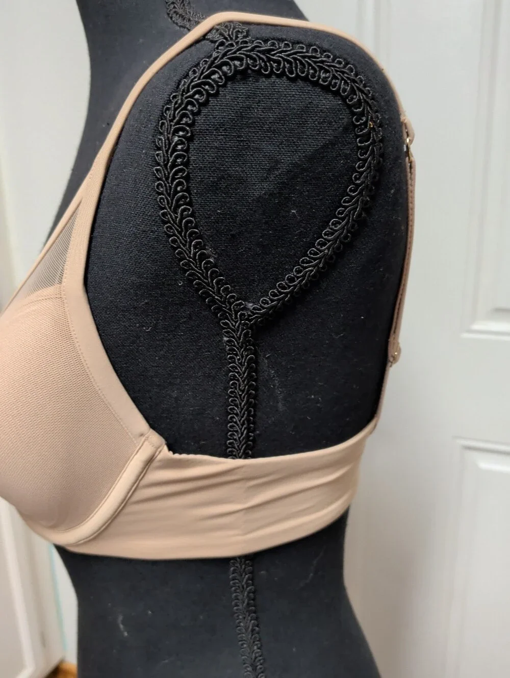 Thirdlove 24/7 Classic Uplift Plunge Bra 34B 1/2 Microfiber Nude